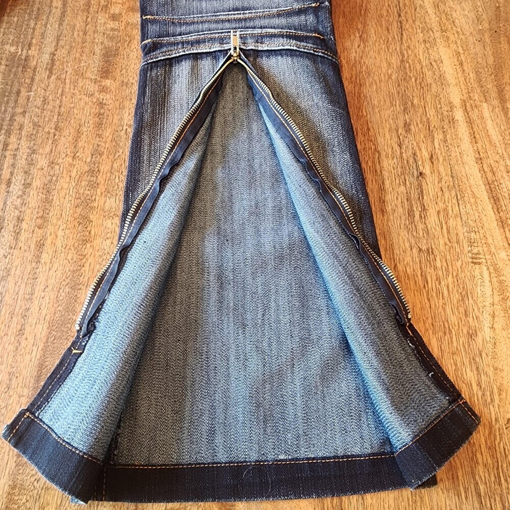 Luxury Blues Y2K Jeans Juniors 7/8 Flare Zip Hem Stretch Denim Pockets Casual - Picture 11 of 15